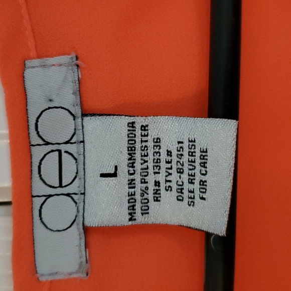 Deb, L, Coral - Picture 2 of 2